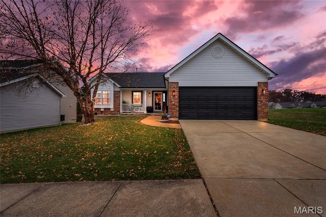 1404 Durham Drive, Herculaneum, MO 63048