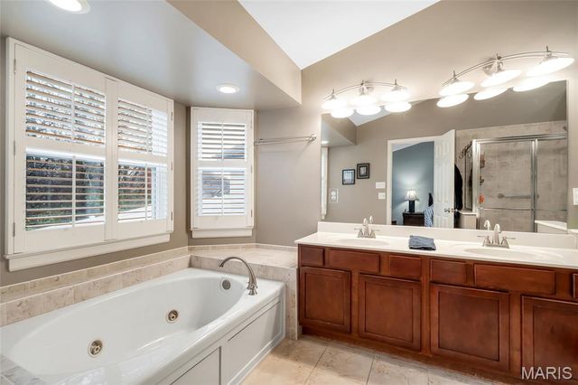 1404 Durham Drive, Herculaneum, MO 63048