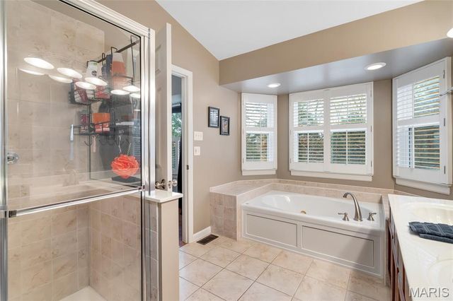 1404 Durham Drive, Herculaneum, MO 63048