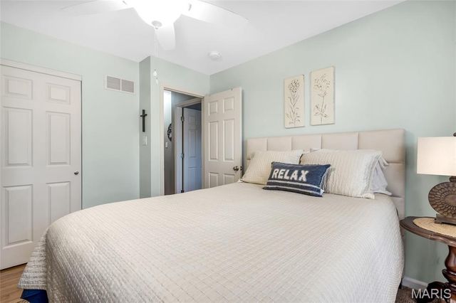 1404 Durham Drive, Herculaneum, MO 63048