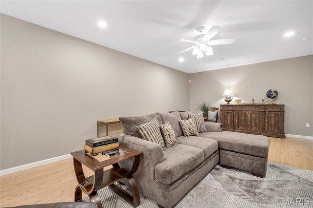 1404 Durham Drive, Herculaneum, MO 63048