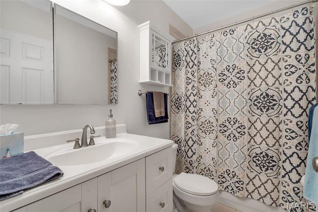 1404 Durham Drive, Herculaneum, MO 63048