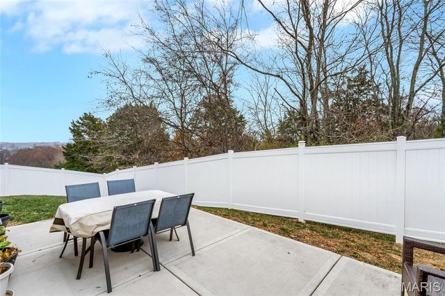 1404 Durham Drive, Herculaneum, MO 63048