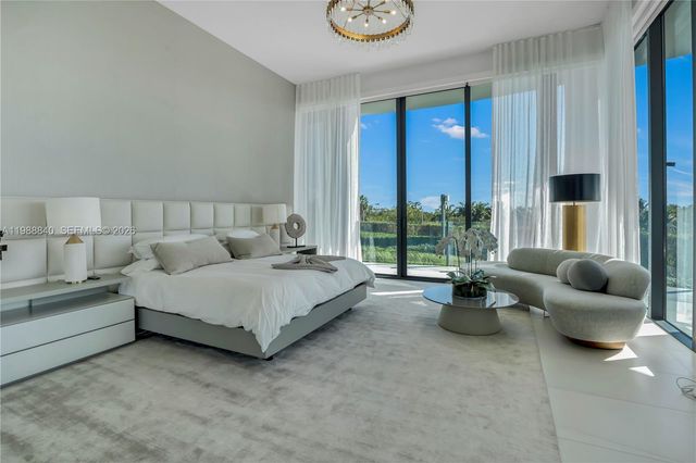 2811 S Bayshore Dr 4A, Miami, FL 33133