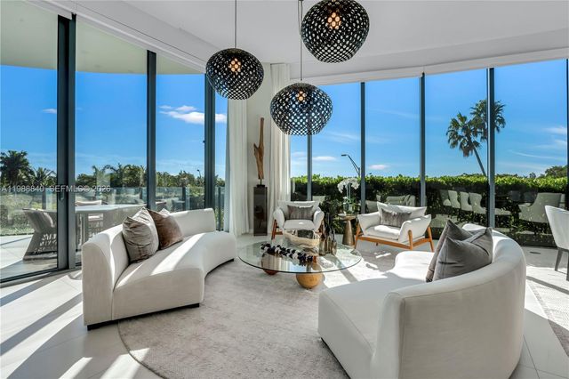 2811 S Bayshore Dr 4A, Miami, FL 33133