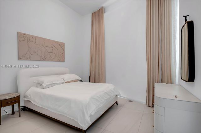 2811 S Bayshore Dr 4A, Miami, FL 33133