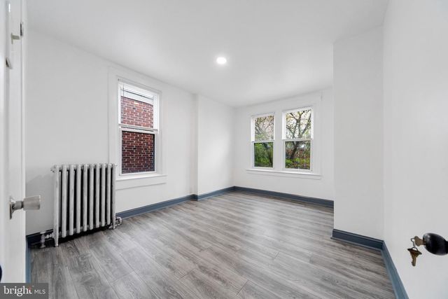 7320 DICKS AVE, Philadelphia, PA 19153