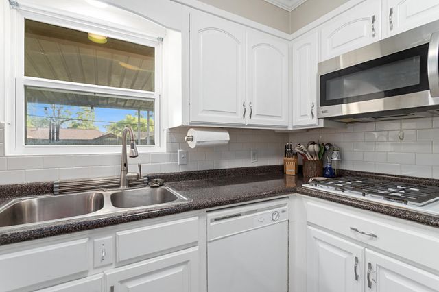 4675 Fieldwood Lane, Beaumont, TX 77706