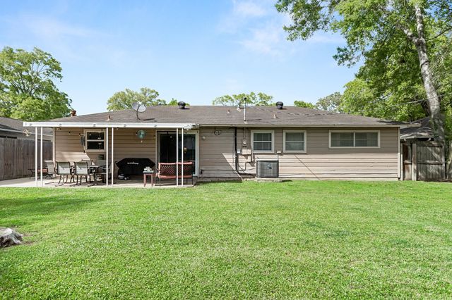 4675 Fieldwood Lane, Beaumont, TX 77706