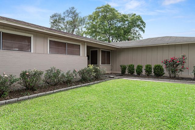 4675 Fieldwood Lane, Beaumont, TX 77706