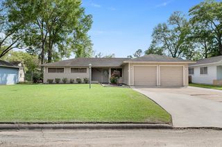 4675 Fieldwood Lane, Beaumont, TX 77706