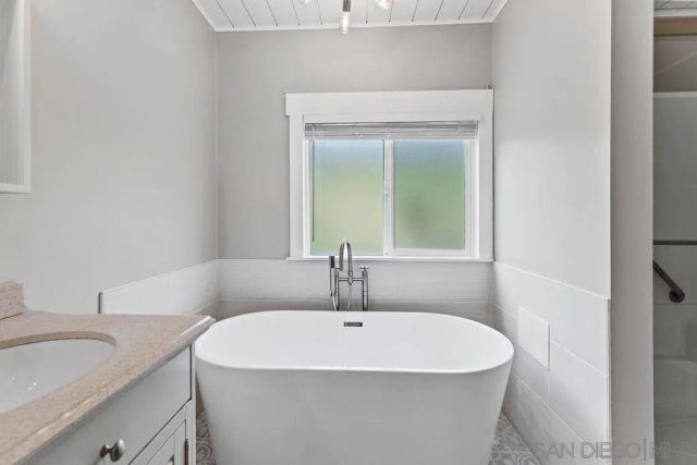 1930 W San Marcos Boulevard 306, San Marcos, CA 92078