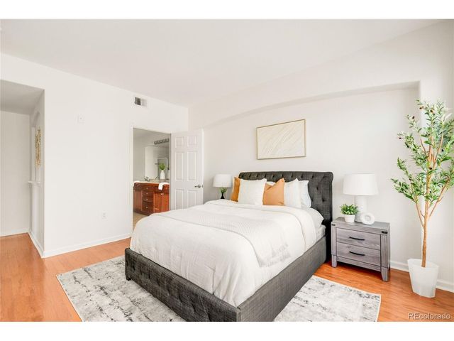 1767 N Pearl St 205, Denver, CO 80203
