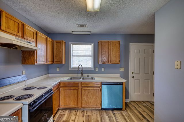 2313 Laura Court NE, Milledgeville, GA 31061