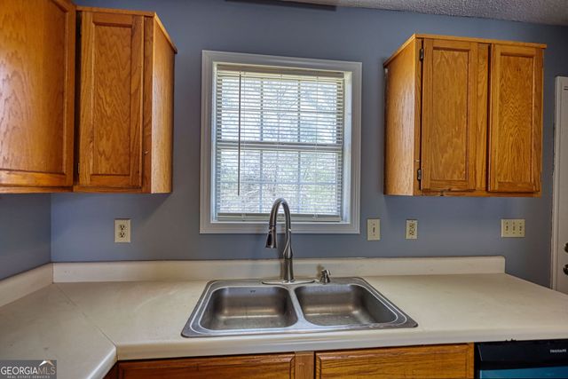 2313 Laura Court NE, Milledgeville, GA 31061