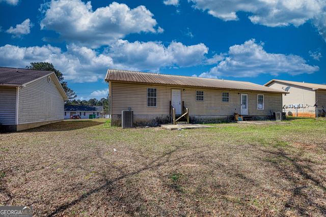 2313 Laura Court NE, Milledgeville, GA 31061