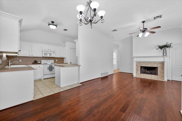 2216 97th Street, Lubbock, TX 79423