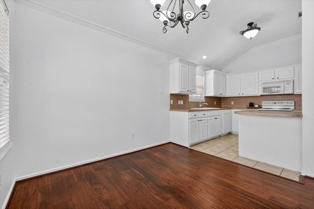 2216 97th Street, Lubbock, TX 79423