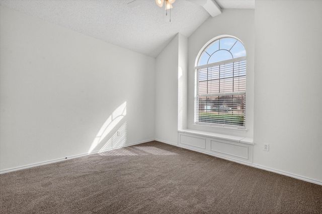 2216 97th Street, Lubbock, TX 79423