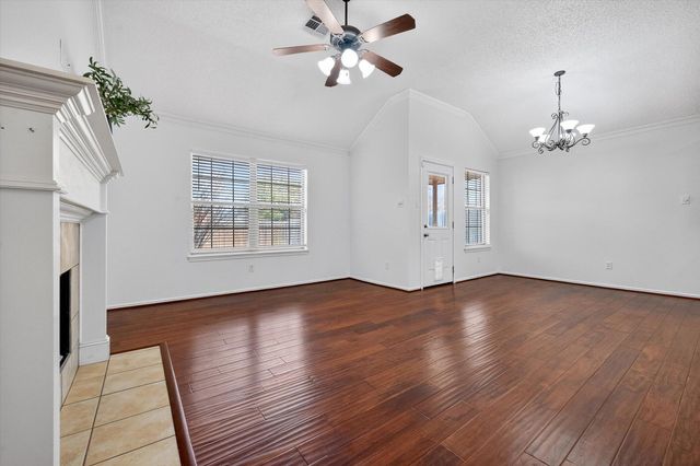 2216 97th Street, Lubbock, TX 79423