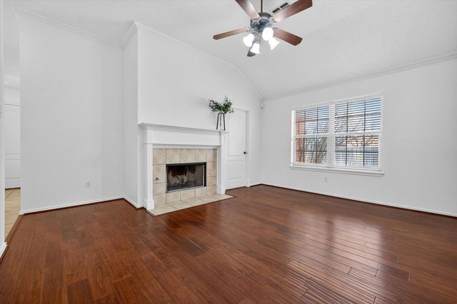 2216 97th Street, Lubbock, TX 79423