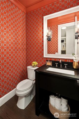 3406 97th Avenue SE, Mercer Island, WA 98040