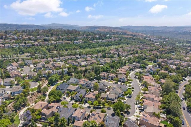 8 Danbury, Ladera Ranch, CA 92694