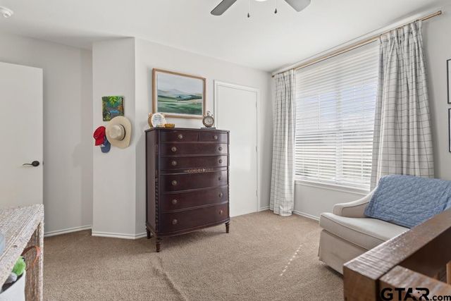 916 Pam, Tyler, TX 75703