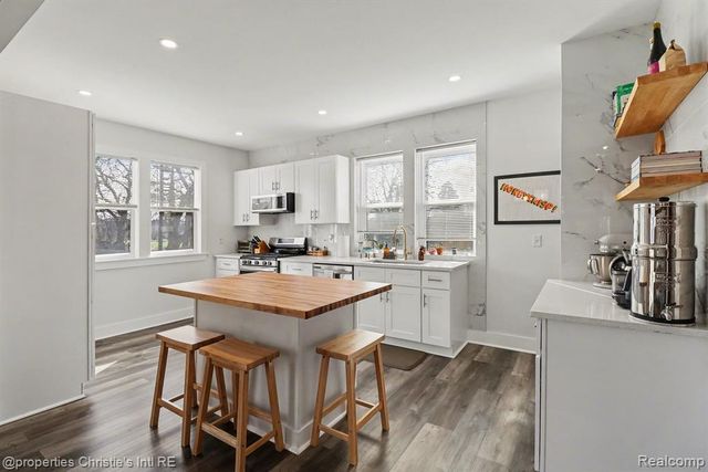 3466 Fischer Street, Detroit, MI 48214