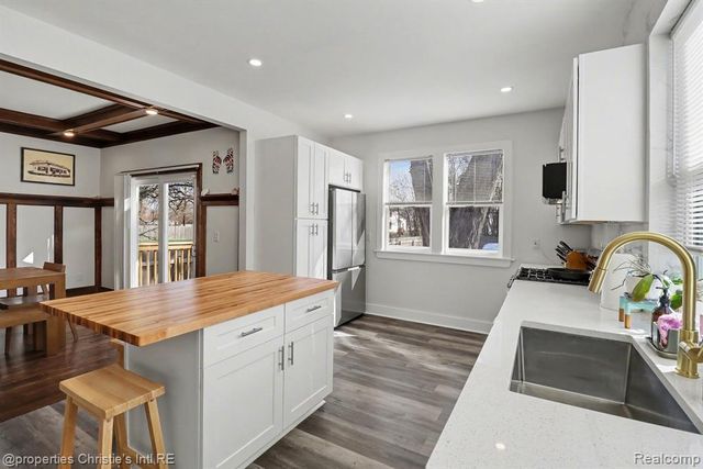 3466 Fischer Street, Detroit, MI 48214