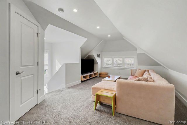 3466 Fischer Street, Detroit, MI 48214