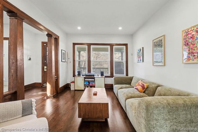 3466 Fischer Street, Detroit, MI 48214