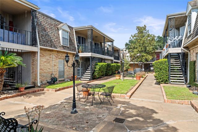 2617 Marilee Lane 1, Houston, TX 77057