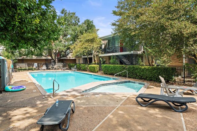 2617 Marilee Lane 1, Houston, TX 77057