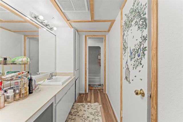 2617 Marilee Lane 1, Houston, TX 77057