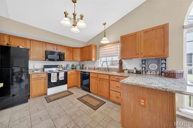 11318 Taylor Pines Drive, Maryland Heights, MO 63043