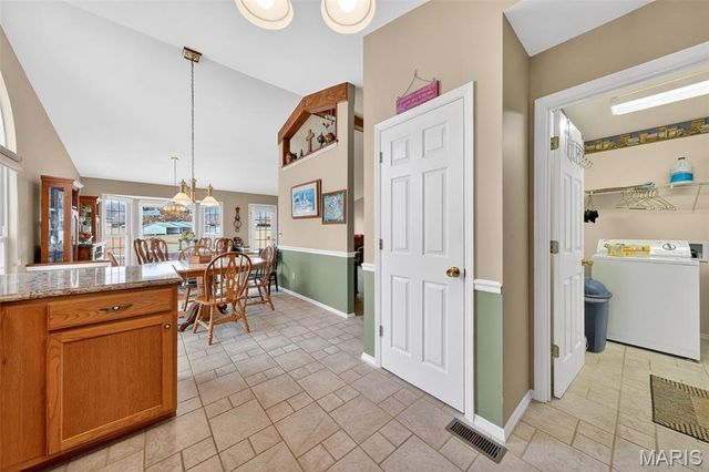 11318 Taylor Pines Drive, Maryland Heights, MO 63043