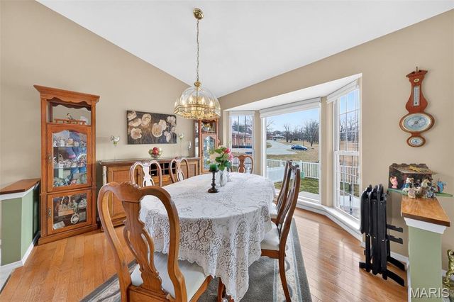 11318 Taylor Pines Drive, Maryland Heights, MO 63043