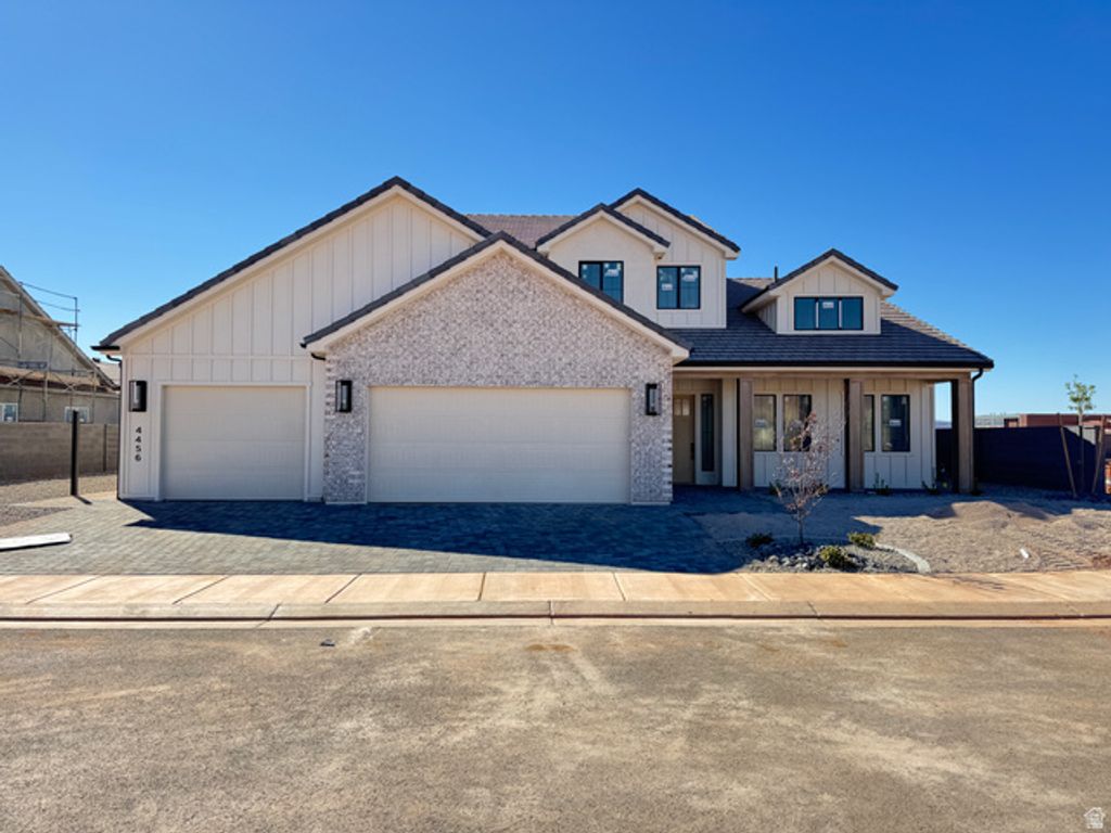 4456 S CLIMBER WHARF LN, Washington, UT 84780