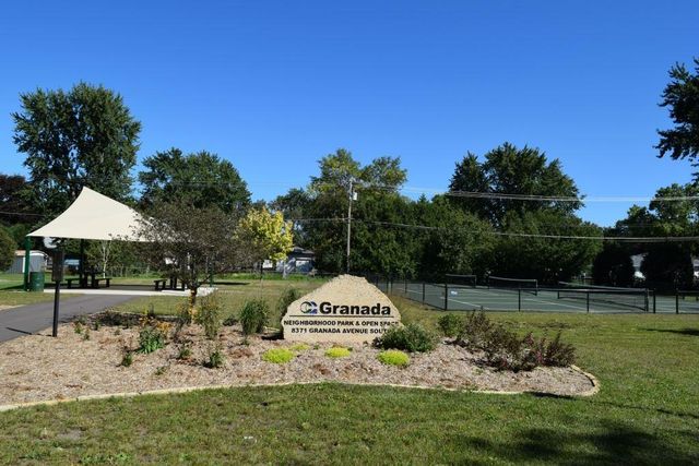 8802 Jules Avenue S, Cottage Grove, MN 55016