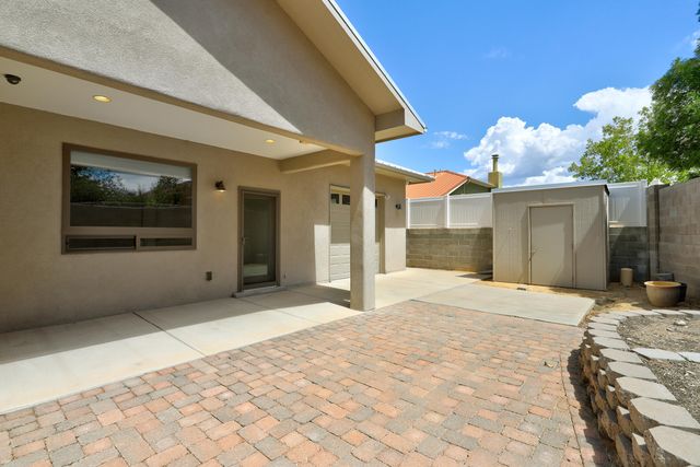 4924 Dodge Avenue NW, Albuquerque, NM 87114