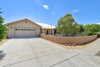 4924 Dodge Avenue NW, Albuquerque, NM 87114