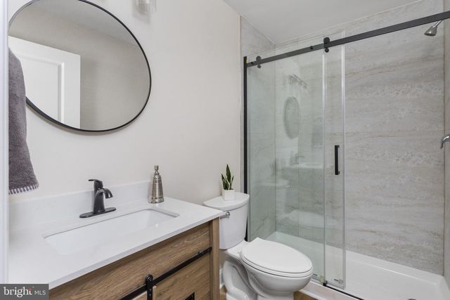 16 RANCHWOOD DR, Ewing, NJ 08618