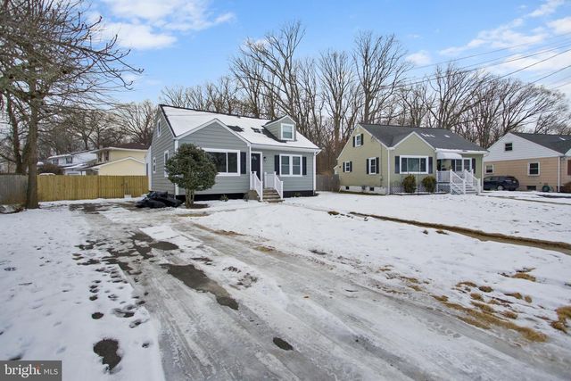 16 RANCHWOOD DR, Ewing, NJ 08618