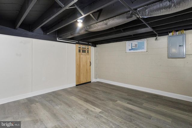 16 RANCHWOOD DR, Ewing, NJ 08618