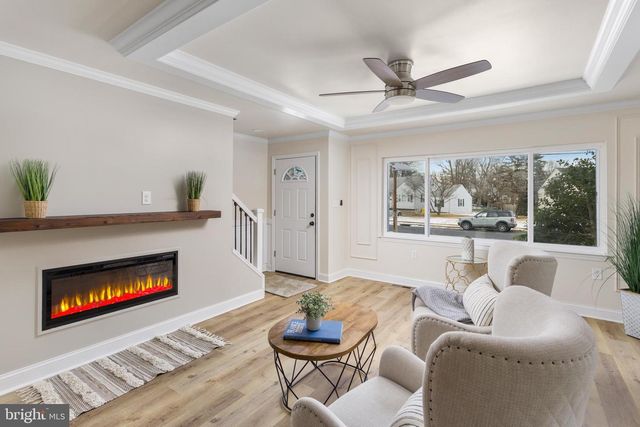 16 RANCHWOOD DR, Ewing, NJ 08618