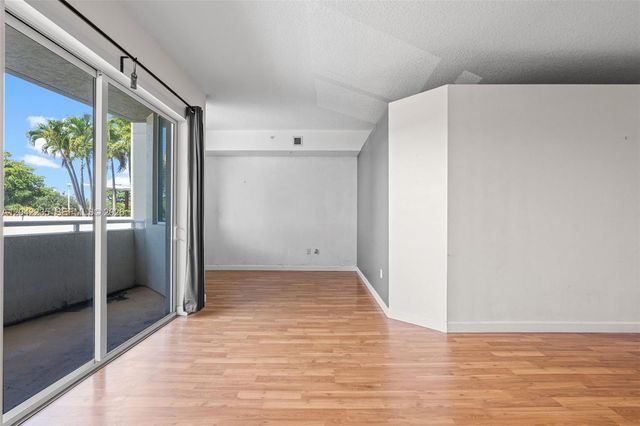 2301 Wilton Dr R207, Wilton Manors, FL 33305