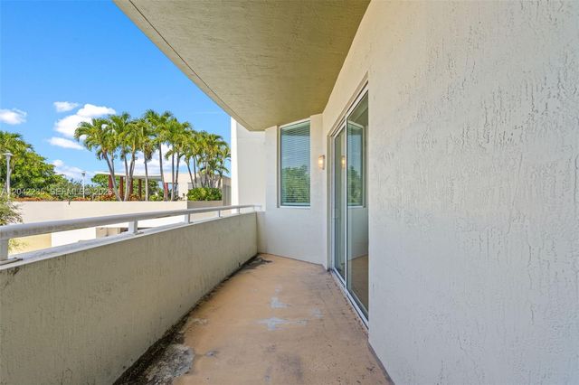 2301 Wilton Dr R207, Wilton Manors, FL 33305