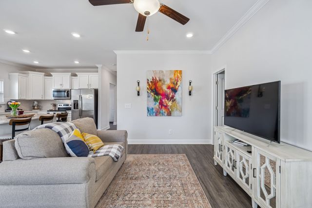 405 Corner Aly, Nolensville, TN 37135