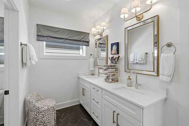 600A 45th Ave, N, Nashville, TN 37209